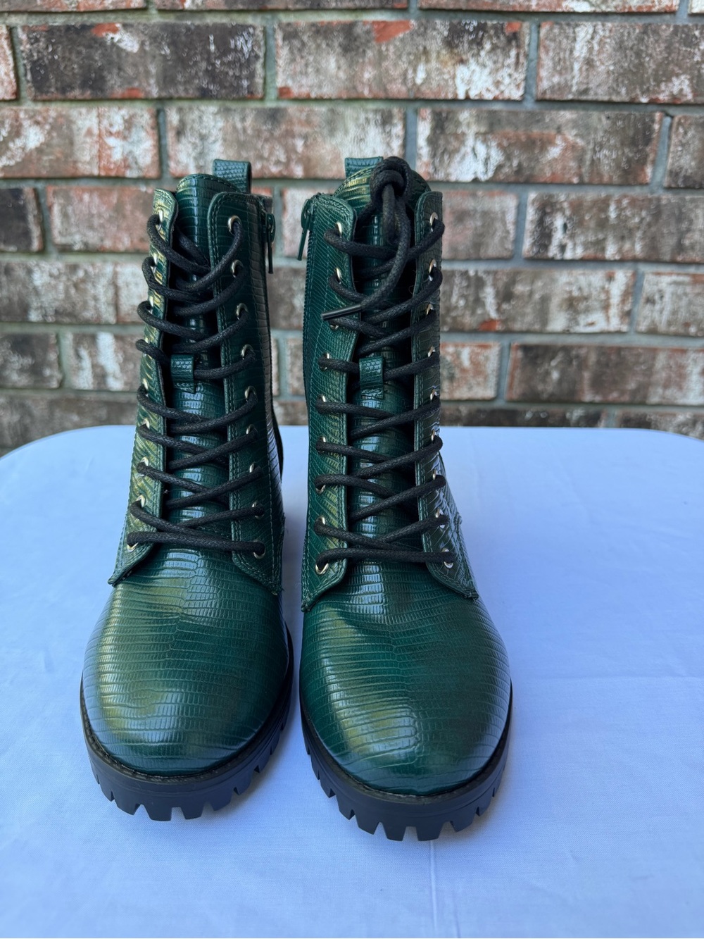 True Craft Dark Green Lace-Up Combat Boots